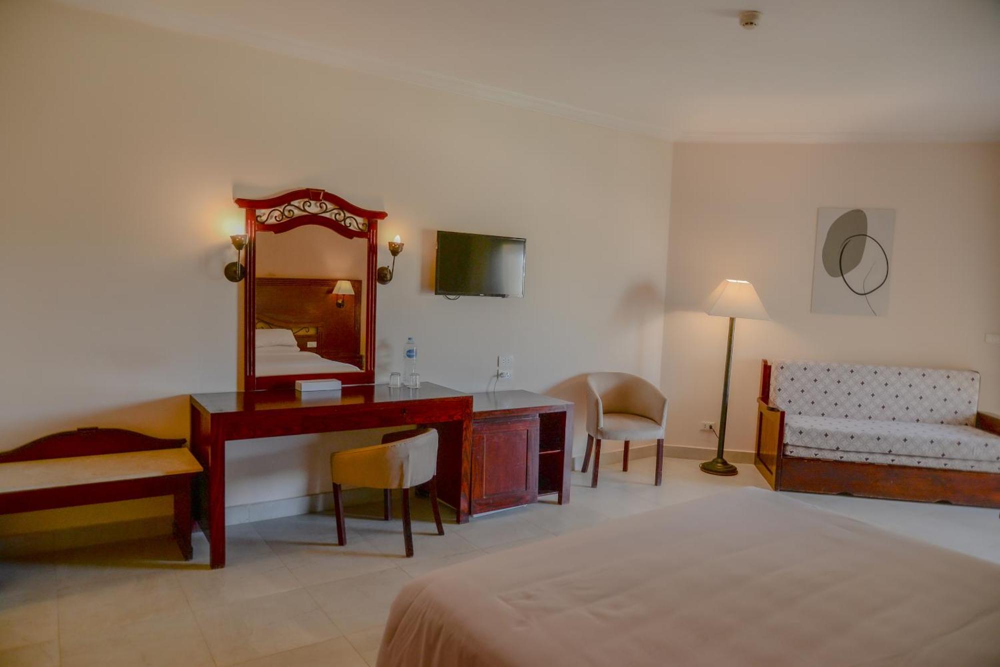 Brayka Bay Reef Resort アブ・ダバブ エクステリア 写真