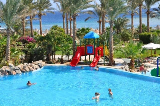 Brayka Bay Reef Resort アブ・ダバブ エクステリア 写真